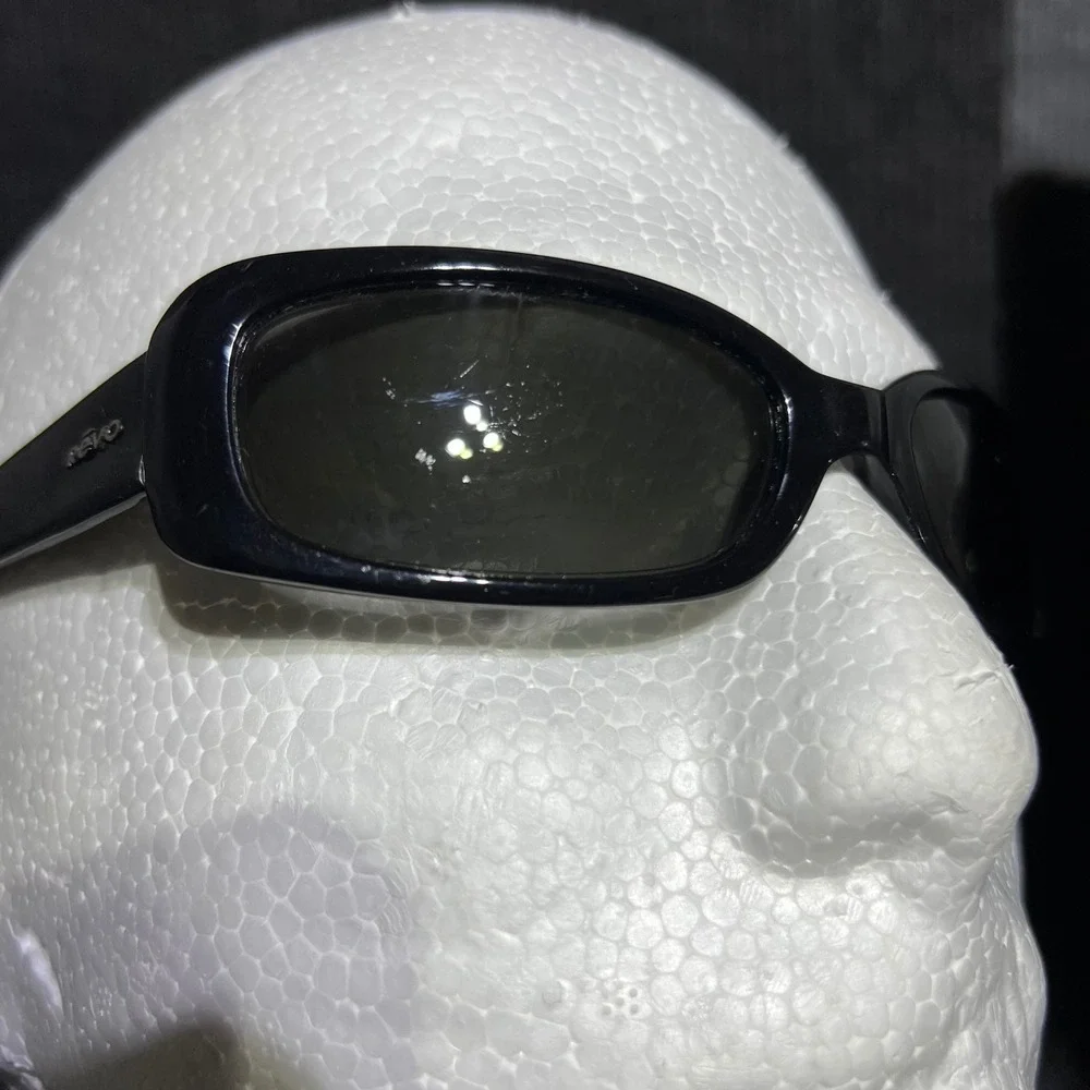 Vintage Revo Sunglasses Unisex OS Black 2513 Polarized Made in Italy Sporty Y2K